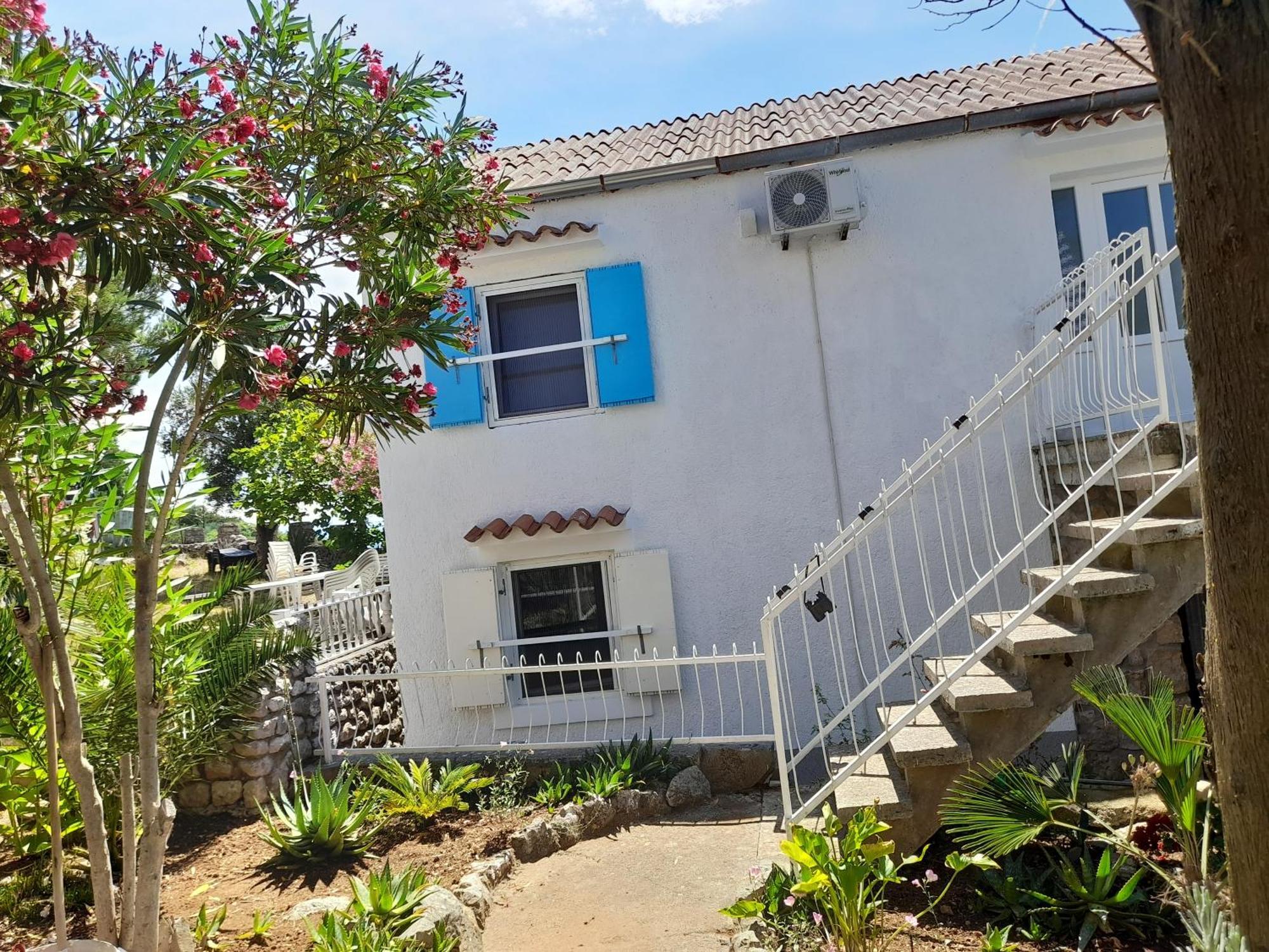 Apartman 4m *